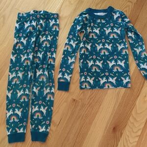 Hanna Andersson Girls 6-7 Unicorns and Rainbow Long Sleeved Pajamas